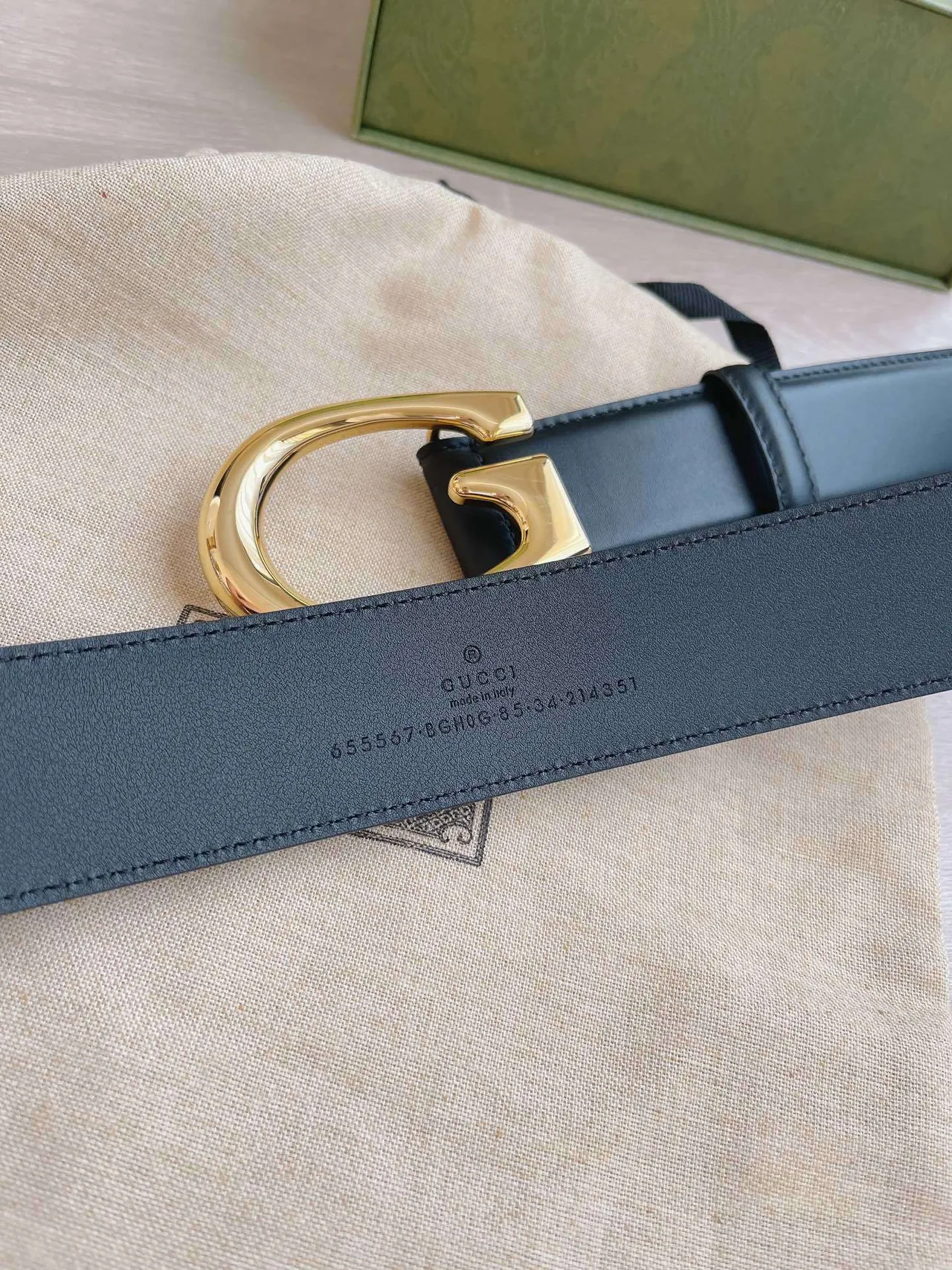 Gucci GG Marmont Black Gold Interlocking G Buckle Smooth Leather Belt 3