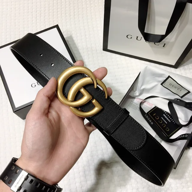 Gucci GG Marmont Ceinture en cuir noir doré douce avec boucle G entrelacée 4