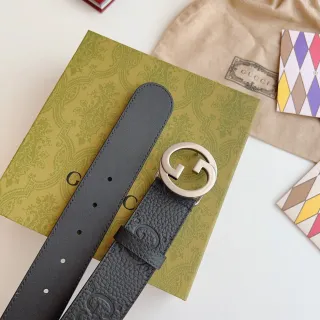 Gucci GG Marmont Black Pebbled Leather Belt