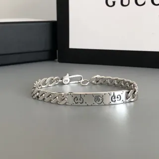 Gucci GG Marmont Grabado Cadena Curb-Link Plata Pulsera
