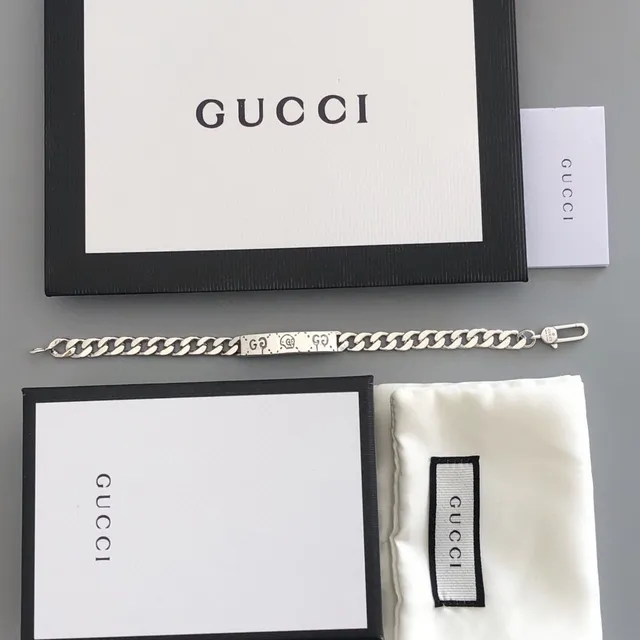 Gucci GG Marmont Engraved Curb-Link Silver Bracelet 9