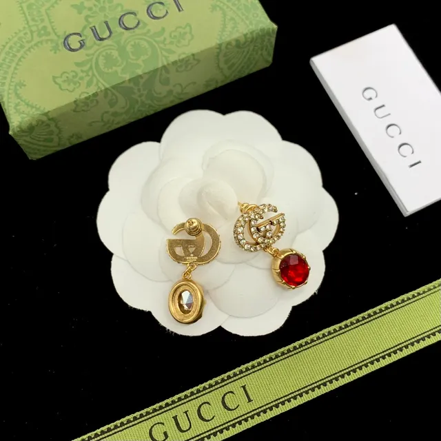 Gucci GG Marmont Gold Red Chain Interlocking G Charms Bracelet 3