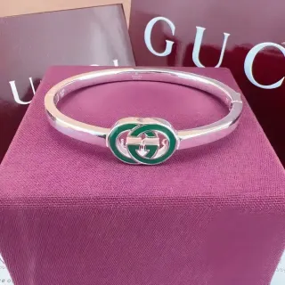 Gucci GG Marmont Green Enamel Interlocking G Bracelet