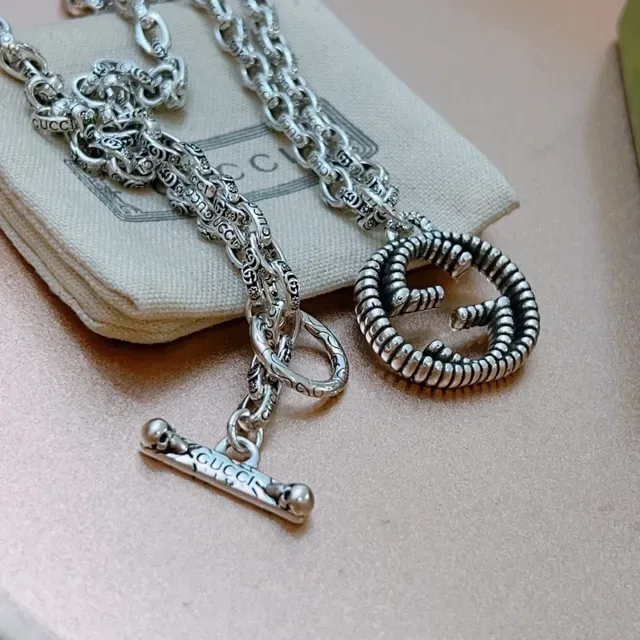 Gucci GG Marmont Interlocking G Beaded Pendant Necklace 2