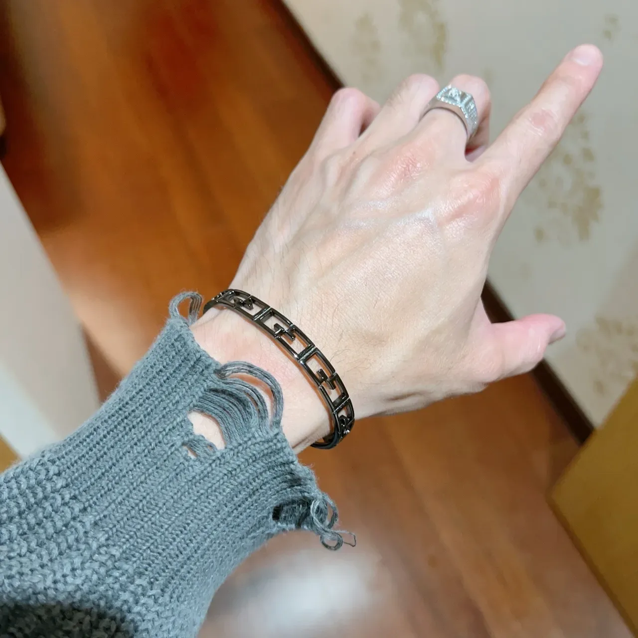 Gucci GG Marmont Interlocking G Motif Open Cuff Bracelet 5