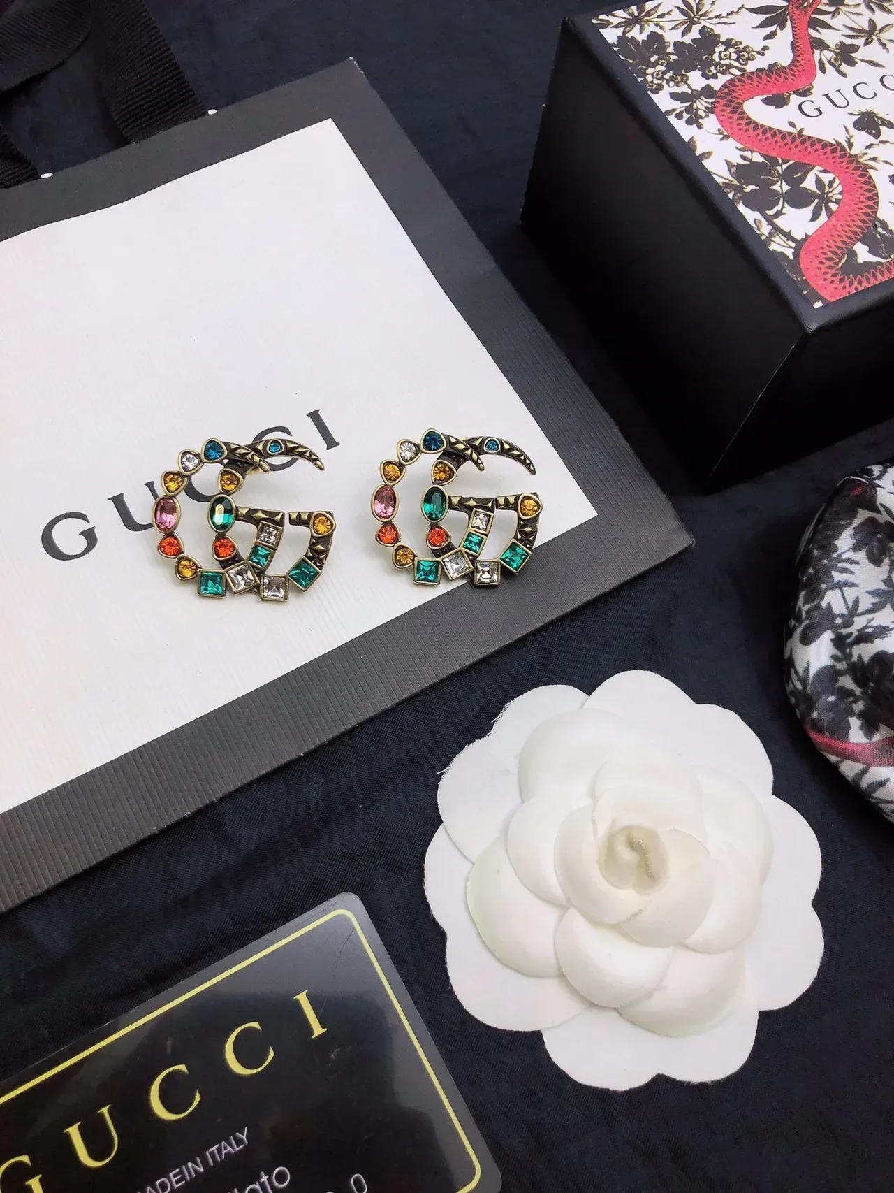 Gucci GG Marmont Broches Multicolores de Cristal 6