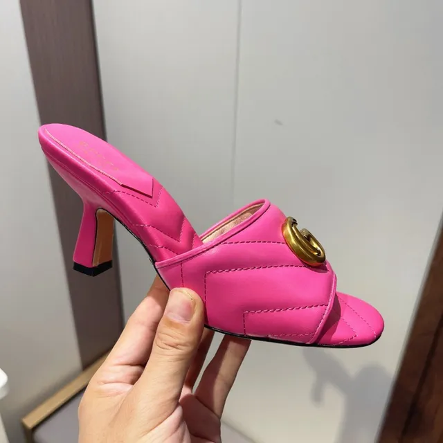 Gucci GG Marmont Quilted Pink Leather Interlocking G Buckle Pumps 7