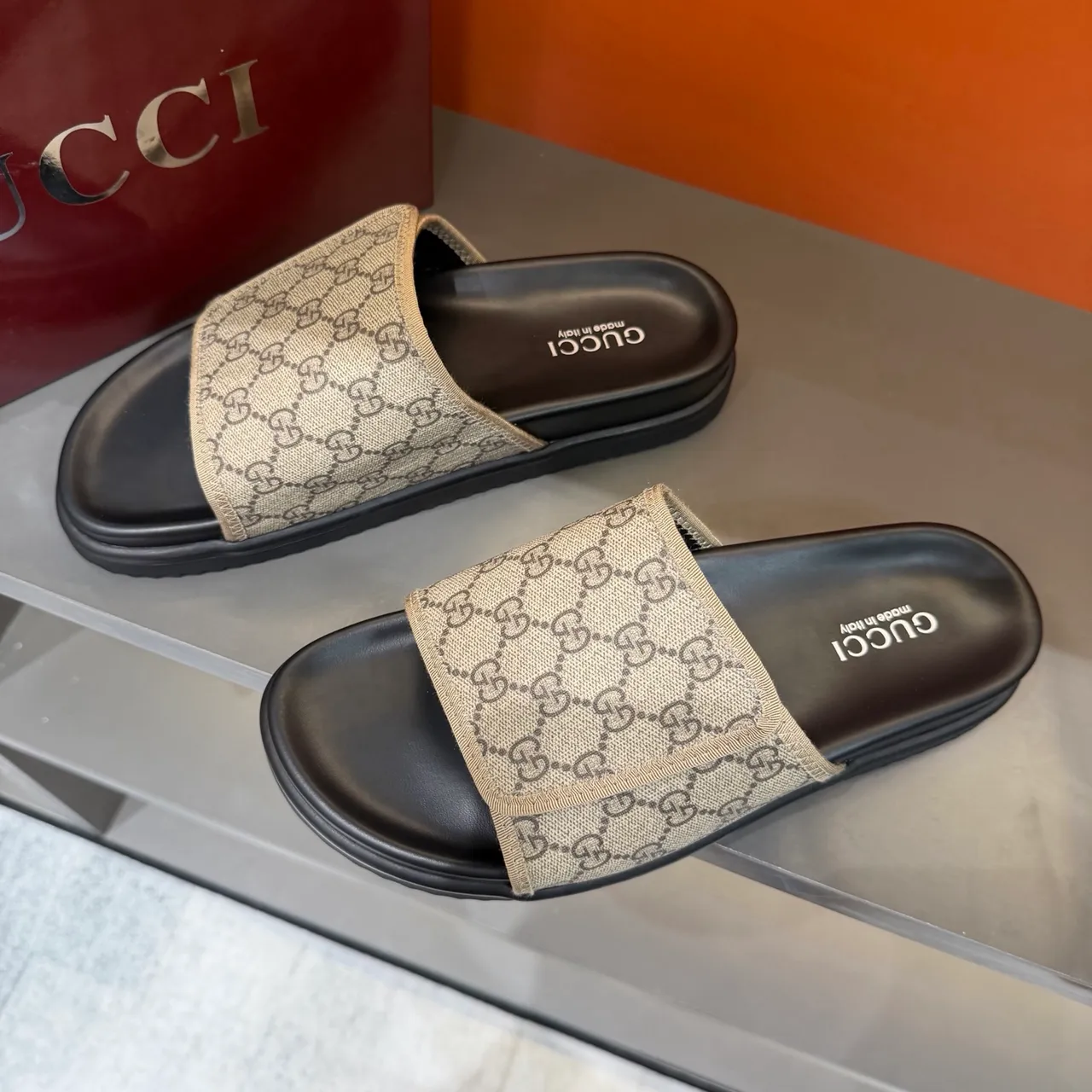 Gucci GG Marmont Slide Black Beige Monogram Webbing Strap Molded Rubber Sole Slippers 18
