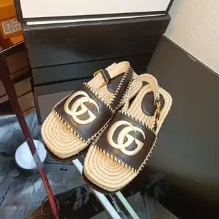 Gucci GG Marmont Woven Raffia Casual Sandals