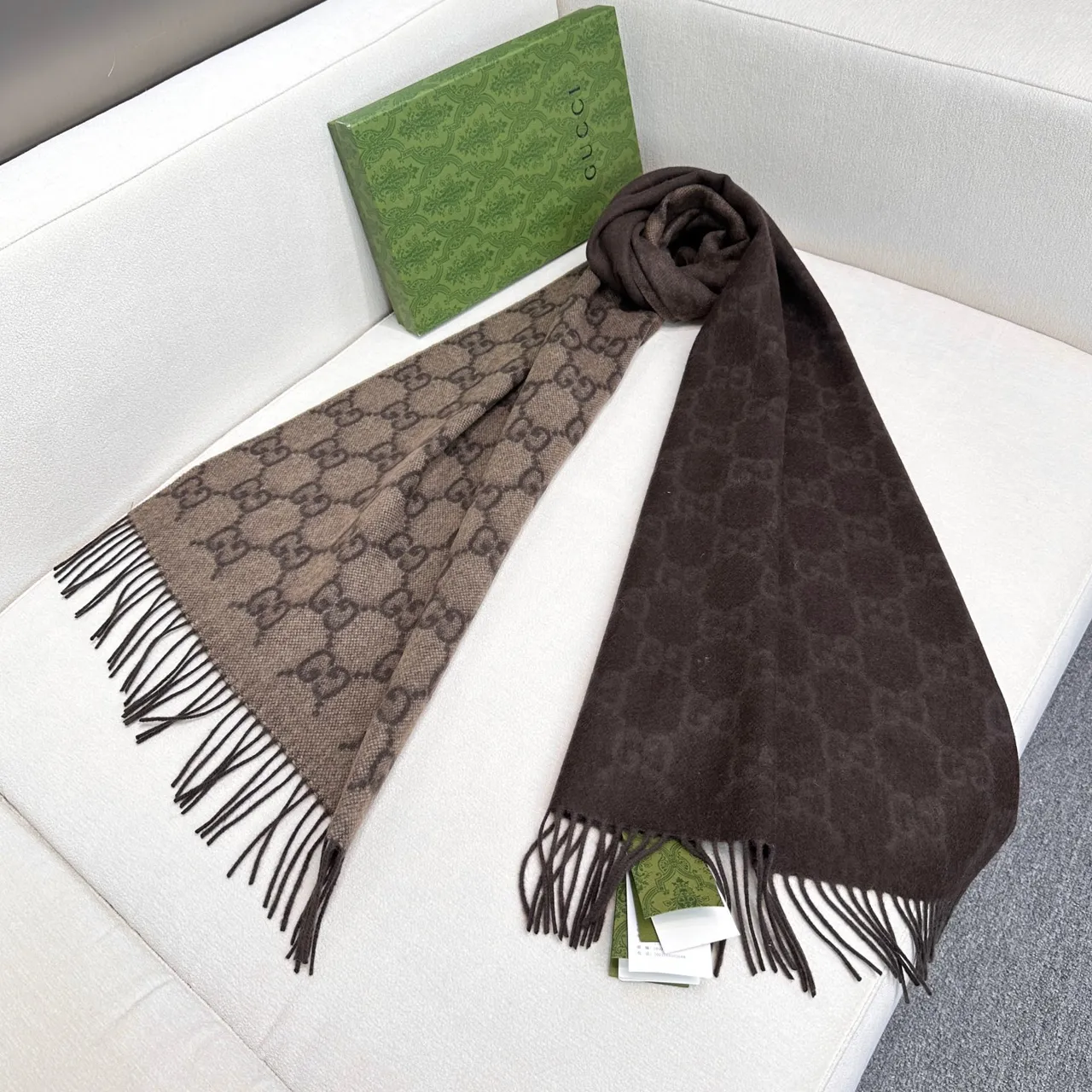 Gucci GG Monogram Jacquard Fringed Cashmere Scarf 7
