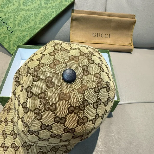 Gucci GG Monogram Web Bee Baseball Cap 6