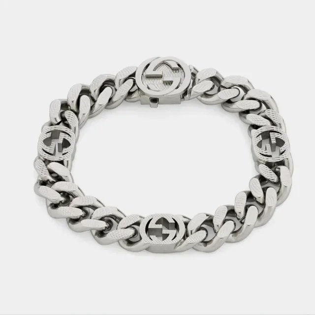 Gucci Gold Chunky Curb-Link Embossed Interlocking G Motifs Bracelet 9
