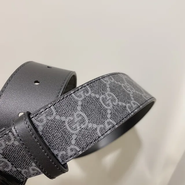 Gucci ग्रे काला मोनोग्राम कैनवास इंटरलॉकिंग डबल जी बकल चमड़े का पेटा 2