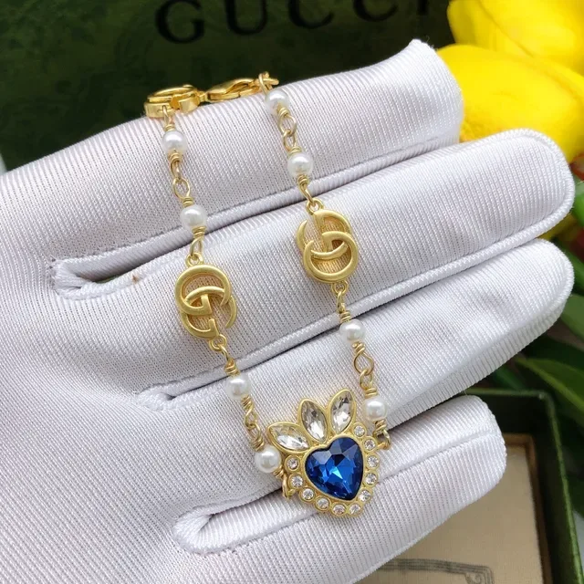 Gucci Heart Crystal and Pearl Chain Bracelets 2