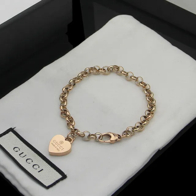 Gucci Heart Pendant Gold Silver Chain-Link Bracelet 2