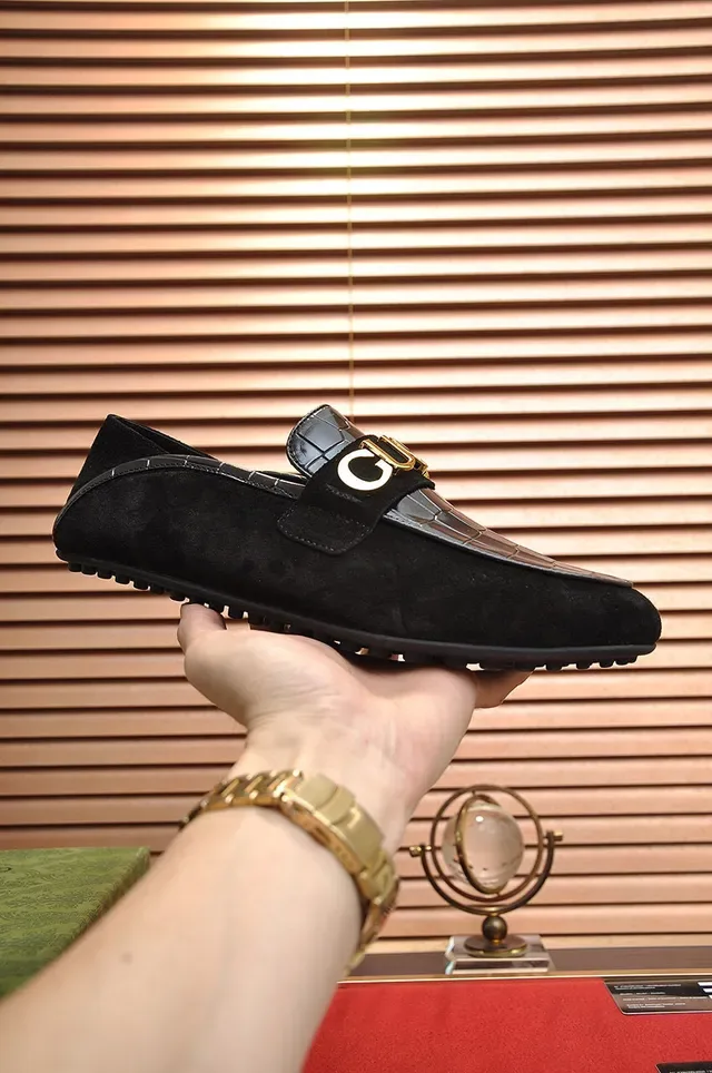 Gucci Horsebit 1955 Black Croc-Embossed Leather Loafers 7