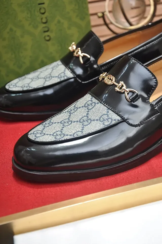 Gucci Horsebit 1955 Black Patent and GG Canvas Loafers 2