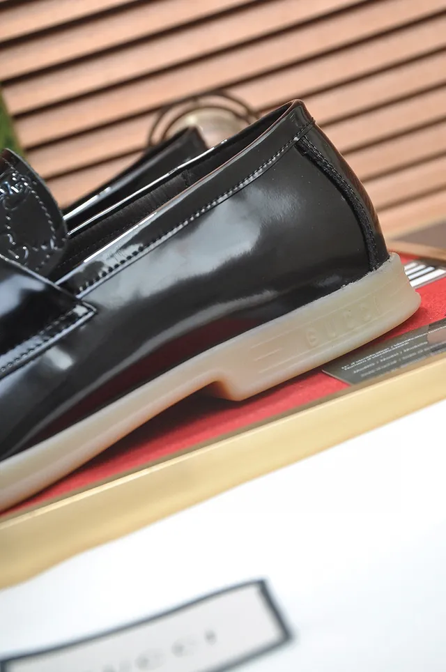 Gucci Horsebit 1955 Black Patent Leather Loafers 2