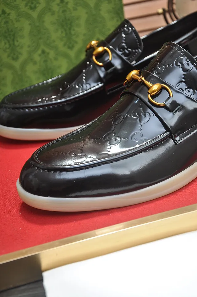 Gucci Horsebit 1955 Black Patent Leather Loafers 3