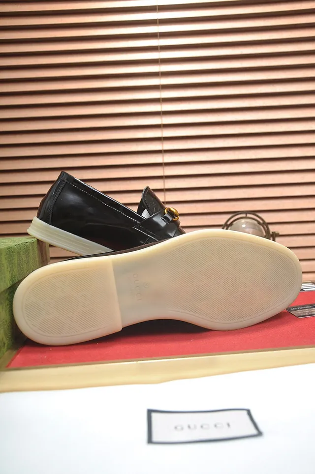 Gucci Horsebit 1955 Black Patent Leather Loafers 4