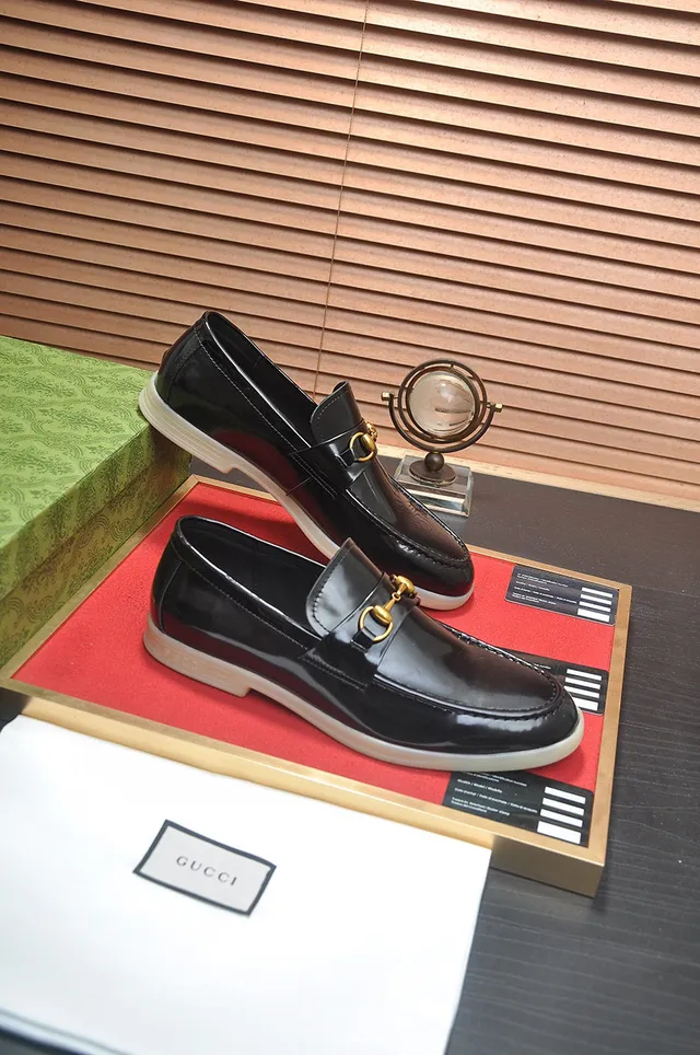 Gucci Horsebit 1955 Mocassins en Cuir Patent Noir 4