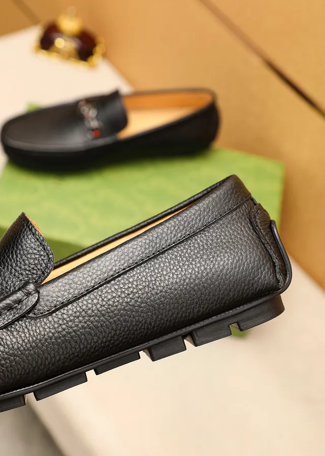 Gucci Horsebit 1955 Black Pebbled Leather Loafer 7