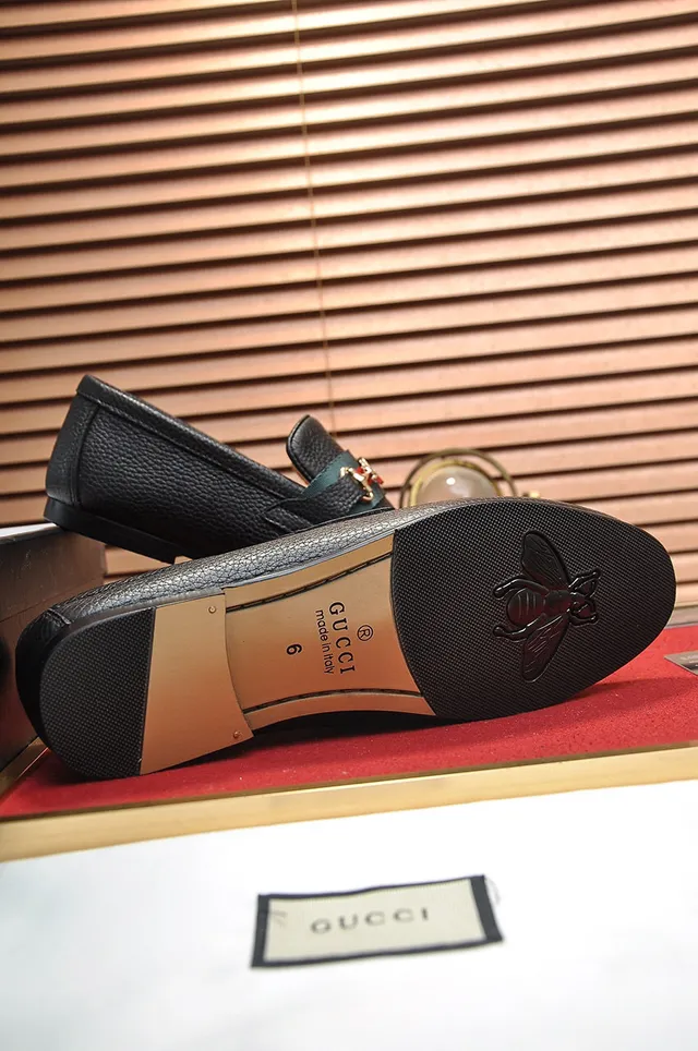 Gucci Horsebit 1955 Mocassins de Couro Preto Texturizado 3