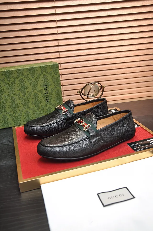 Gucci Horsebit 1955 Black Pebbled Leather Web Strap Loafers 7