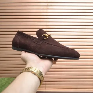Gucci Horsebit 1955 ब्राउन गोल्ड साबर अपर बकल लोफर