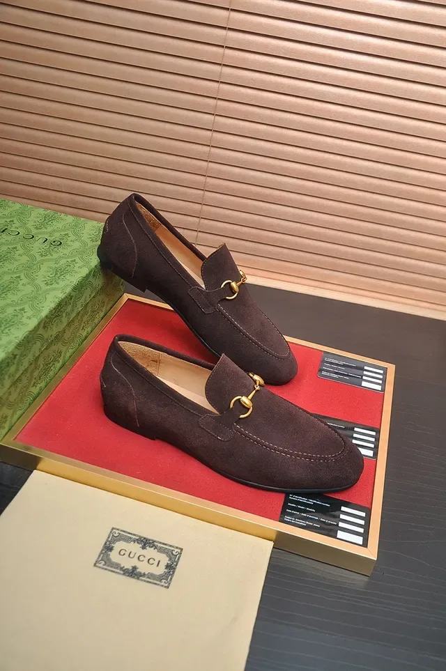 Gucci Horsebit 1955 ब्राउन गोल्ड साबर अपर बकल लोफर 4