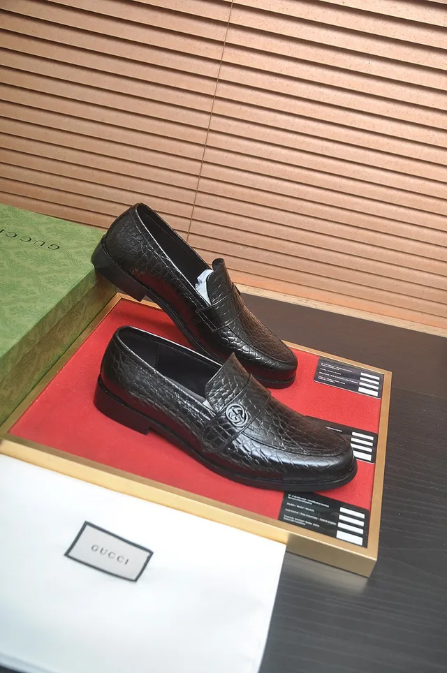 Gucci Horsebit 1955 Mocassins de crocodilo pretos 6