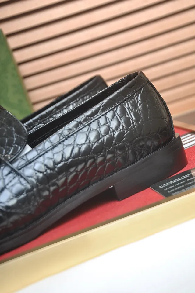 Gucci Horsebit 1955 Mocassins de crocodilo pretos 9