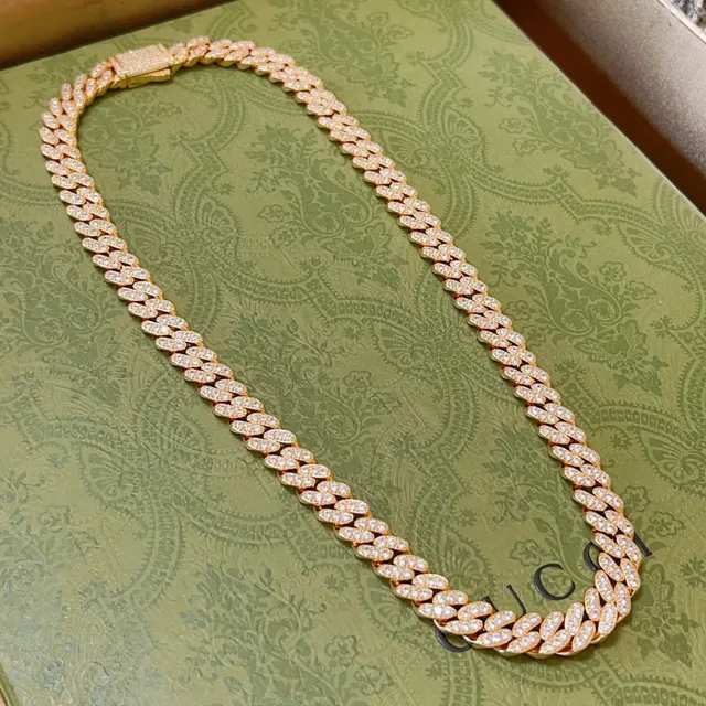 Gucci Iced Curb-Link Pavé Necklace 6