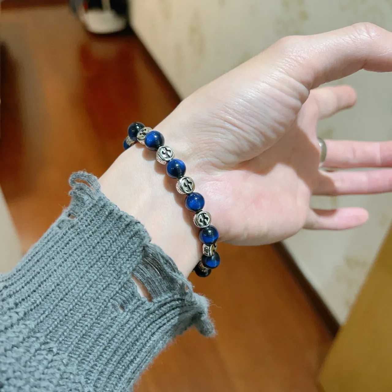 Gucci Interlocking G Beaded Bracelet Blue Silver Logo Bracelet 7