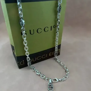 Gucci Interlocking G Charm Silver-Tone Chain Necklace