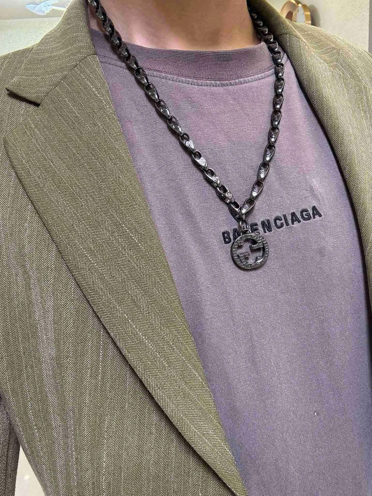 Gucci Interlocking G Crystal Pendant Necklace 9