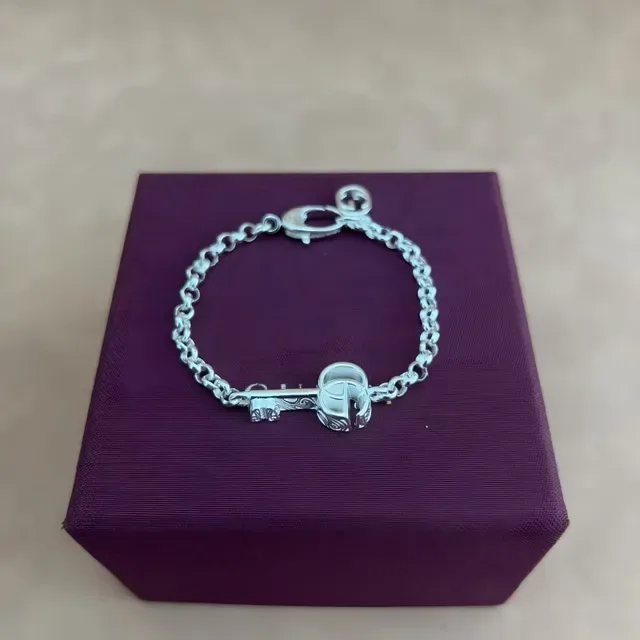 Gucci Interlocking G Key Charm Silver Chain Bracelet 6