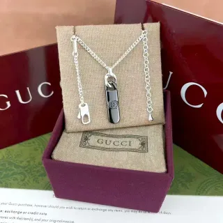 Gucci Interlocking G Pendant Silver Black Chain Rectangular Necklace