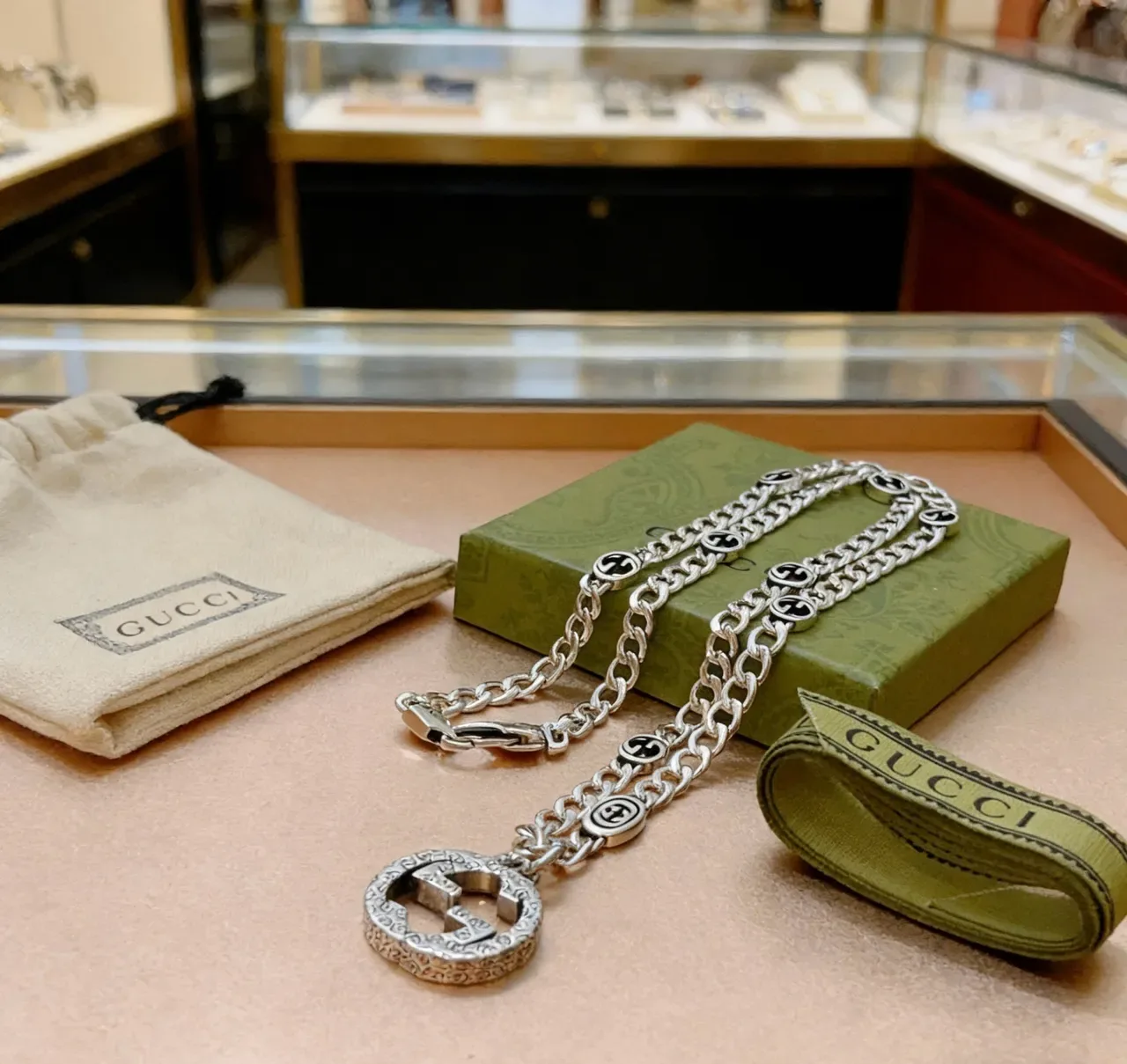 Gucci Interlocking G Pendant Silver Chain Necklace 6