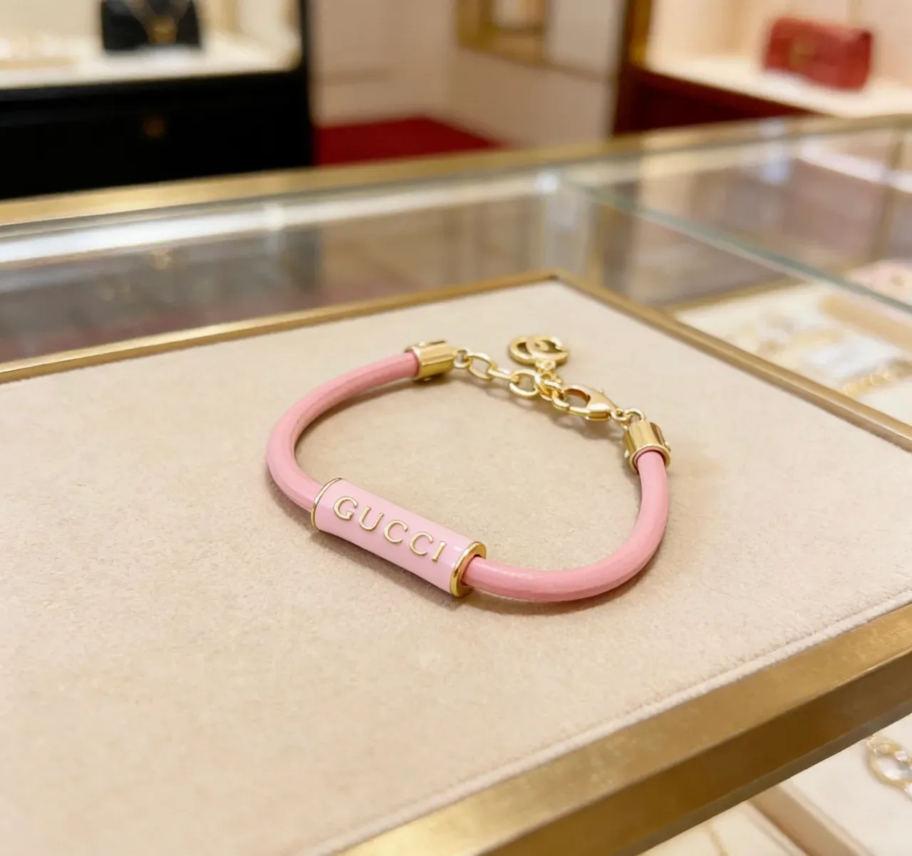 Gucci Logo Tube Pink Enamel Bracelet 3
