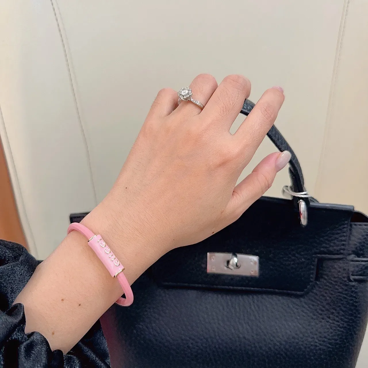 Gucci Logo Tube Pink Enamel Bracelet 5