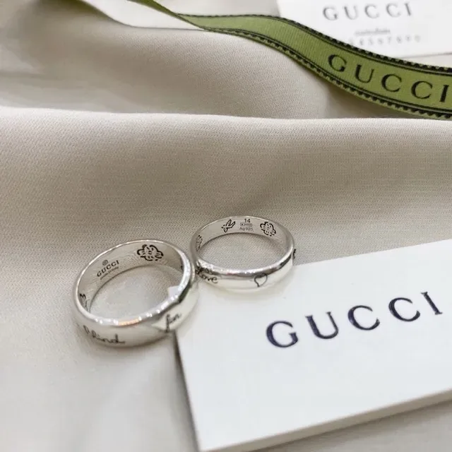 Gucci Love Motif Engraved Silver Rings 2