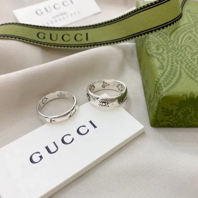 Gucci Love Motif Engraved Silver Rings 3