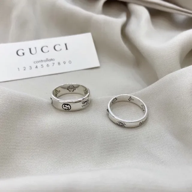 Gucci Love Motif Engraved Silver Rings 5