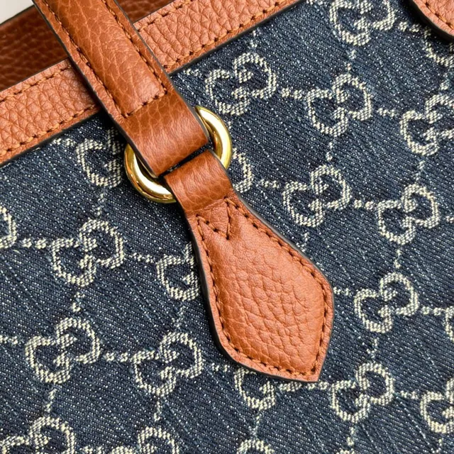 Gucci Ophidia GG Monogram Bolsa Tote de Denim Azul e Couro Tan 4