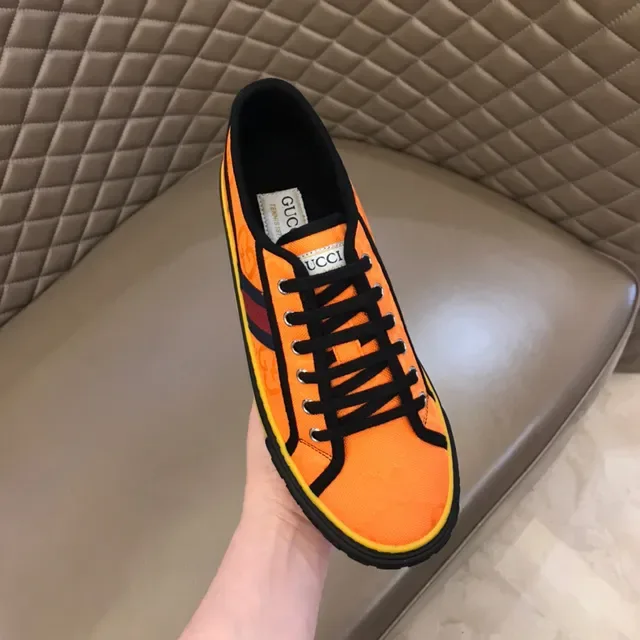Gucci Chaussures Lifestyle Monogrammed Canvas Upper Tira Web Rouge-Verte Orange Jaune 4