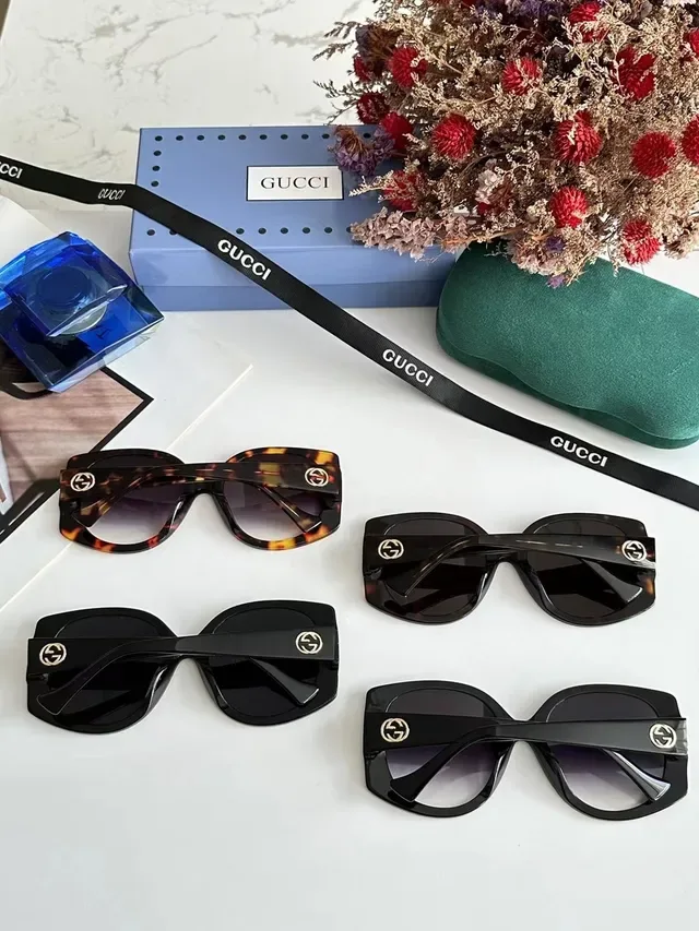 Gucci Oversized Square Acetate Gradient Sunglasses 5