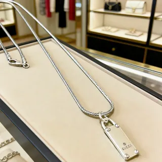 Gucci Padlock 银色吊坠 编织曲链项链
