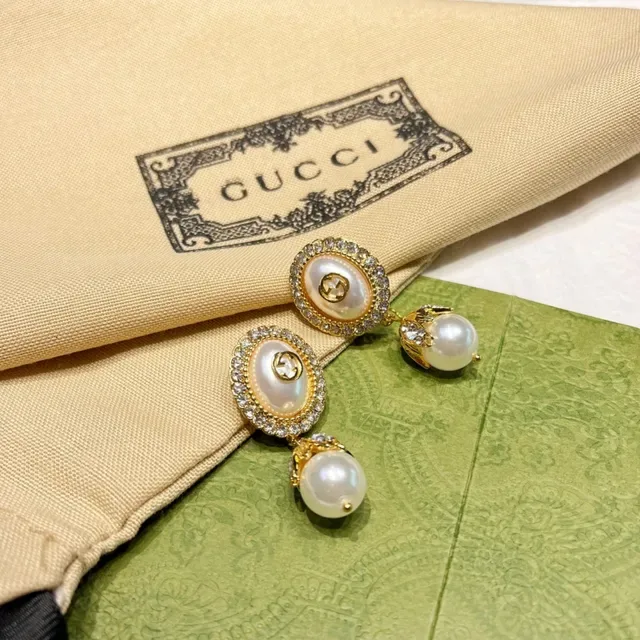 Gucci Pearl and Crystal Interlocking G Dangling Earrings 8