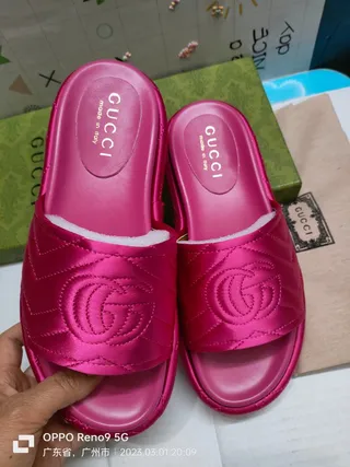 Gucci Pink White Quilted Satin Interlocking GG Logo Slippers 7